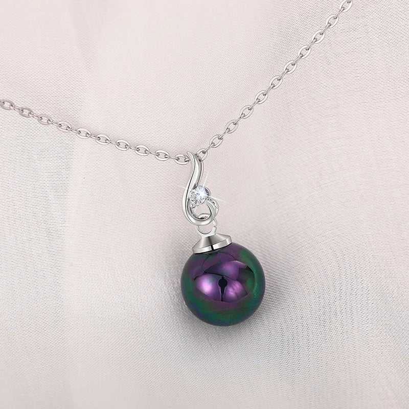 Velmora Necklace